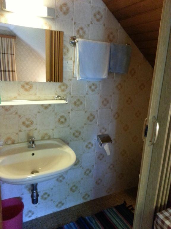 Bed and Breakfast Haus Ellmaustein Fuschl am See Zimmer foto