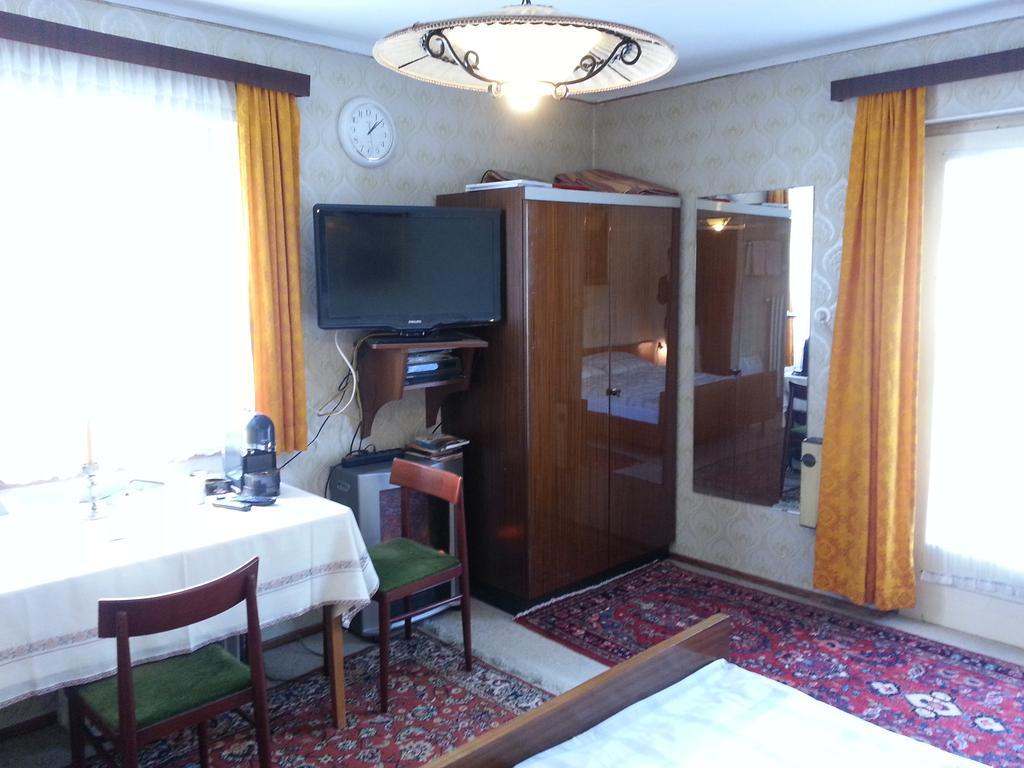 Bed and Breakfast Haus Ellmaustein Fuschl am See Exterior foto